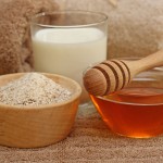 mengobati jerawat dengan madu